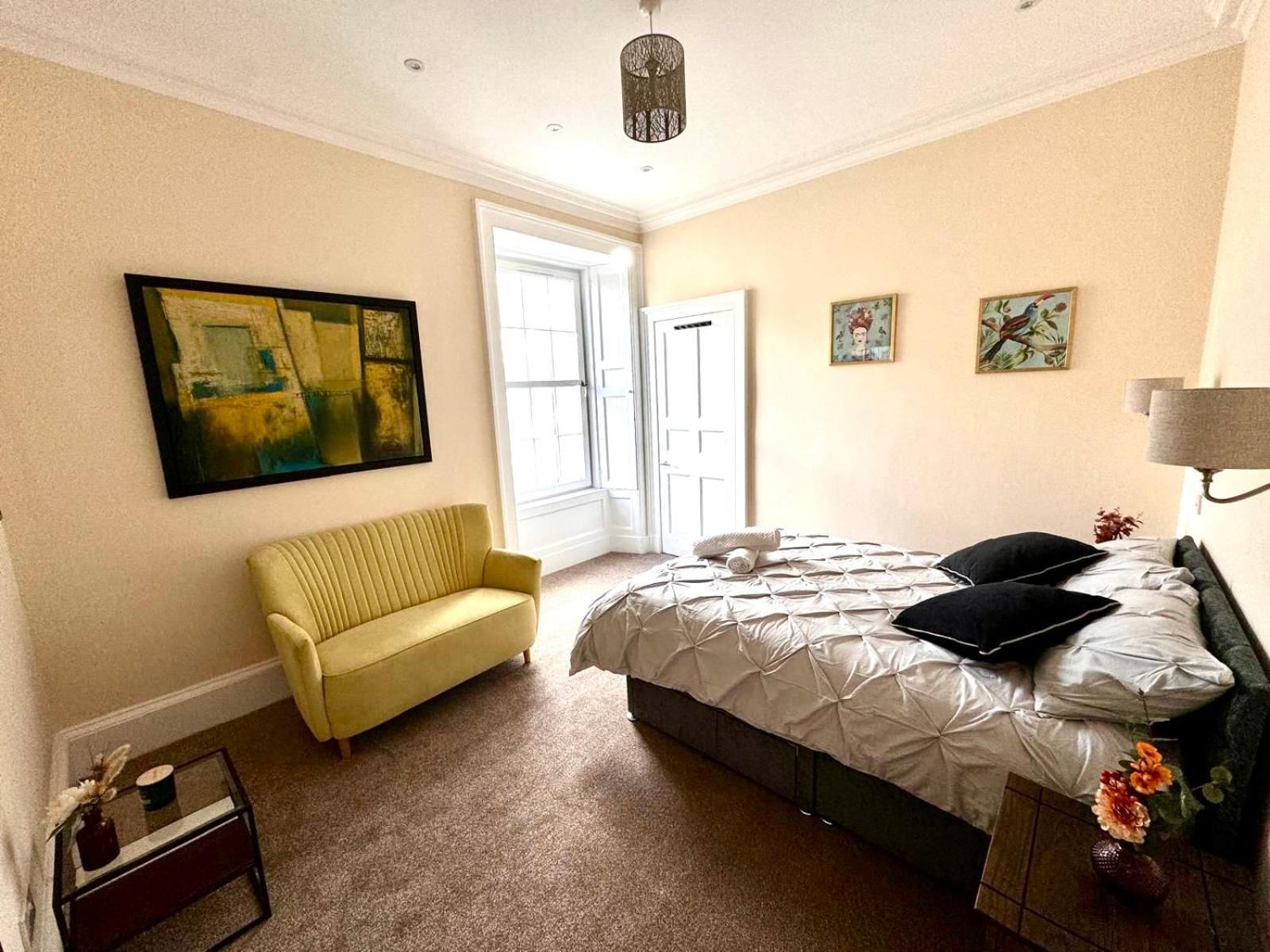 Georgian Luxury Apartment - Superfast Wifi - Parking Available Edinburgh Exterior photo