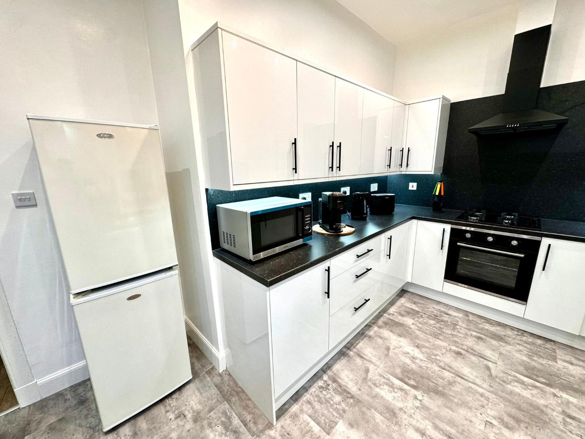 Georgian Luxury Apartment - Superfast Wifi - Parking Available Edinburgh Exterior photo