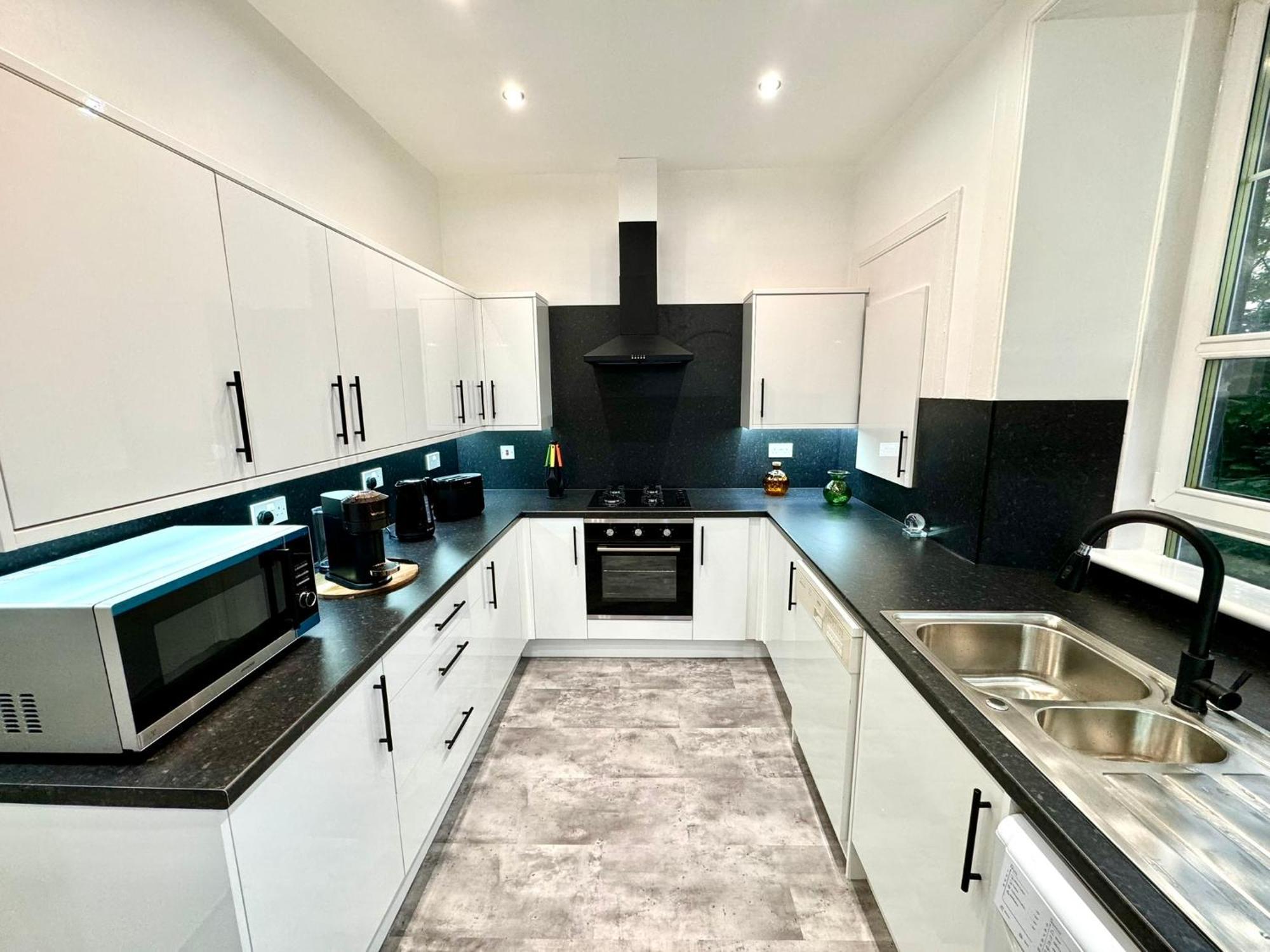 Georgian Luxury Apartment - Superfast Wifi - Parking Available Edinburgh Exterior photo