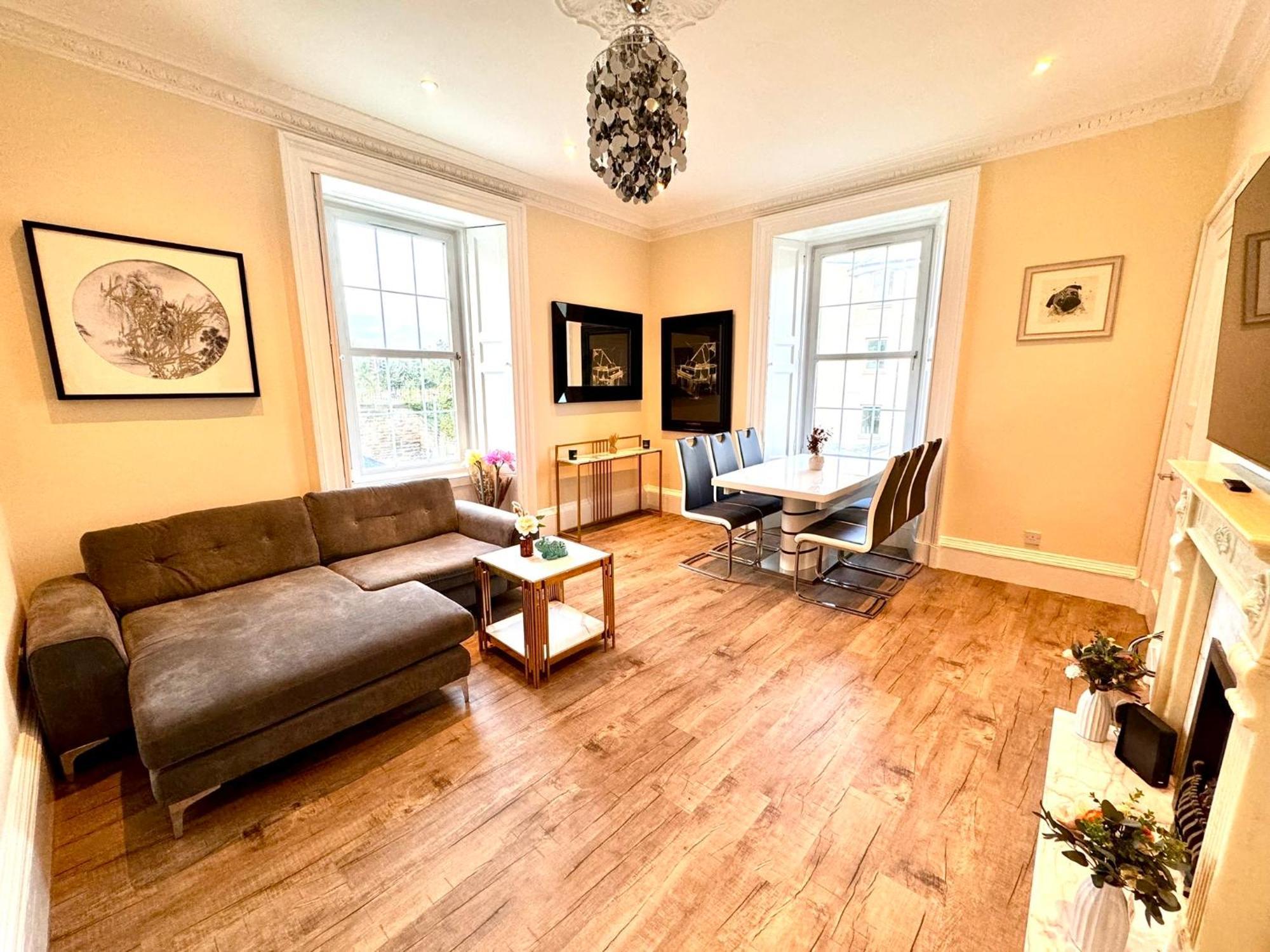 Georgian Luxury Apartment - Superfast Wifi - Parking Available Edinburgh Exterior photo